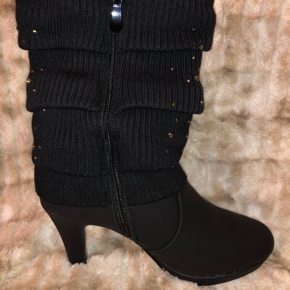 Dream Pairs Black Studded Zip Up Boot with 3.5” heel - Picture 3 of 8